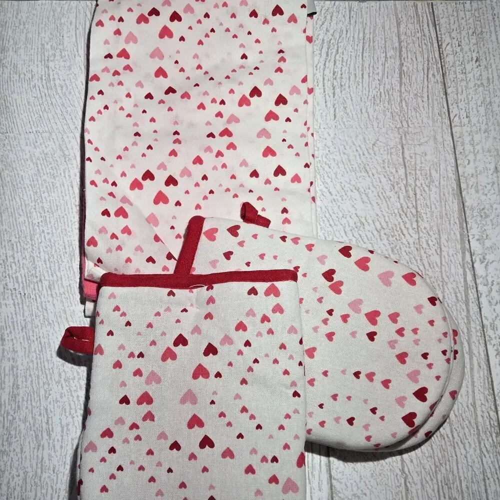 Nicole Miller Kichen Set 3 Towels W 2 Oven Mitts Dachshunds Hearts Pink LOVE NWT